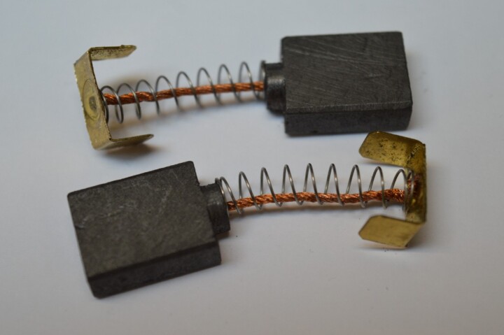 SOLENT TOOLS Carbon Brushes Compatible With SPEAR AND JACKSON GCS400 Chainsaw