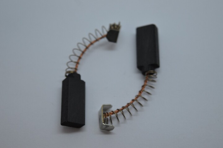 SOLENT TOOLS Carbon Brushes Compatible With TITAN TTB427GTM
