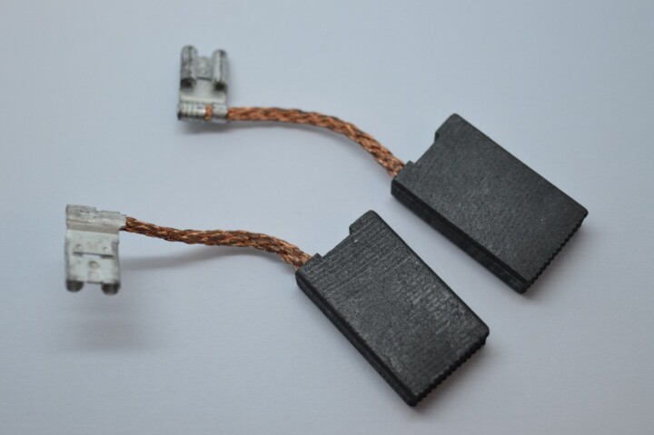 Carbon Brushes Compatible With BLACK AND DECKER D28490 Type 1