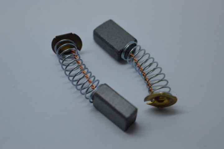 SOLENT TOOLS Carbon Brushes Compatible With PERFORMANCE POWER CLM200PK