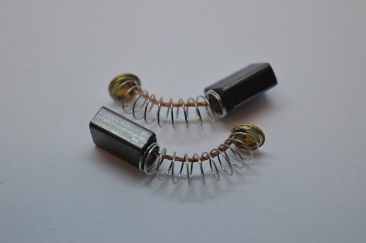 SOLENT TOOLS Carbon Brushes Compatible With SILVERLINE 126898 Hammer Drill