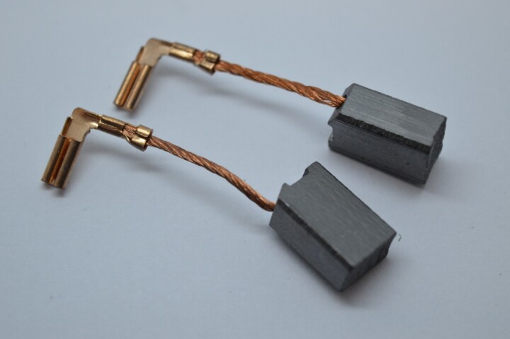 SOLENT TOOLS Carbon Brushes Compatible With GMC 920469 Recipricating Saw