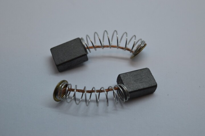 SOLENT TOOLS Carbon Brushes Compatible With SILVERLINE 129959 Hammer Drill