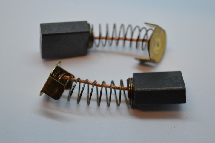 SOLENT TOOLS Carbon Brushes Compatible With SILVERLINE 124799 Router