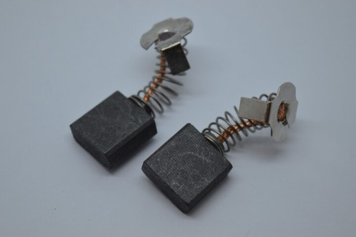 SOLENT TOOLS Carbon Brushes Compatible With TRITON TCMS254 Mitre Saw