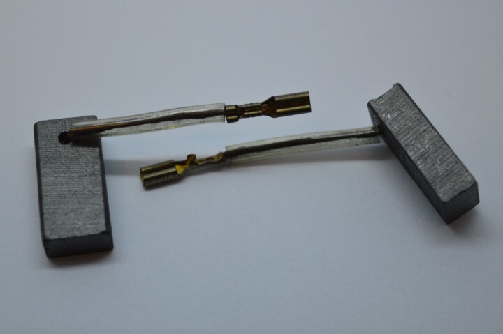 SOLENT TOOLS Carbon Brushes Compatible With SILVERLINE 129901 Hammer Drill