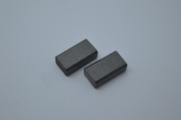 SOLENT TOOLS Carbon Brushes Compatible With MACALLISTER MAG600115