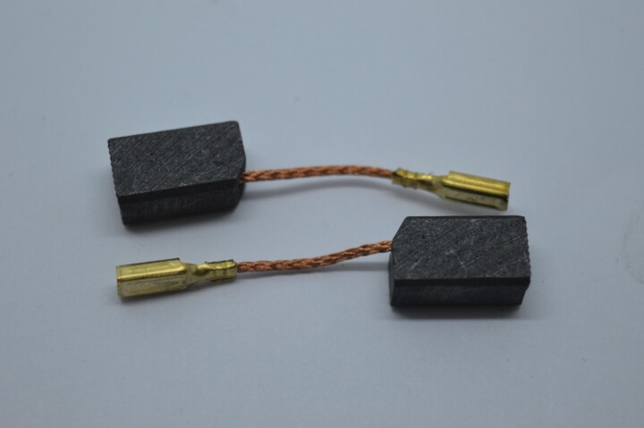 SOLENT TOOLS Carbon Brushes Compatible With DEWALT D25213