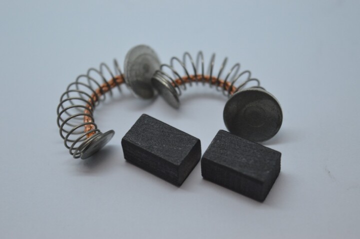 SOLENT TOOLS Carbon Brushes Compatible With MILWAUKEE SSE1000SQ