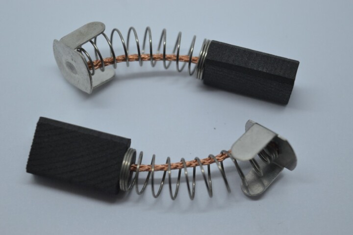 SOLENT TOOLS Carbon Brushes Compatible With FELISATTI 200/8 Angle Grinder