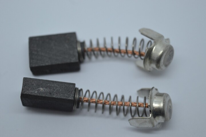 SOLENT TOOLS Carbon Brushes Compatible With HITACHI 999065
