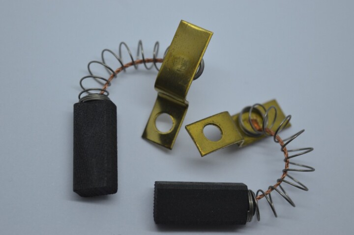 SOLENT TOOLS Carbon Brushes Compatible With FELISATTI TP513 Angle Grinder