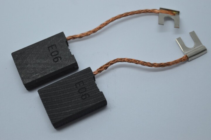 SOLENT TOOLS Carbon Brushes Compatible With BLACK AND DECKER PAG620 Angle Grinder