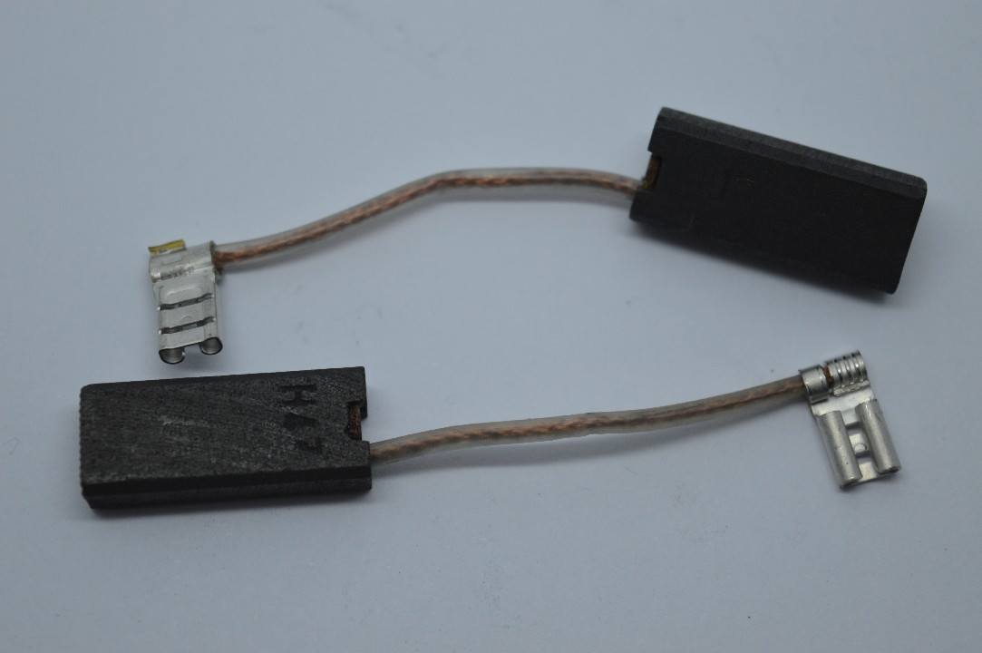 SOLENT TOOLS Carbon Brushes Compatible With DEWALT BH40EK 110v