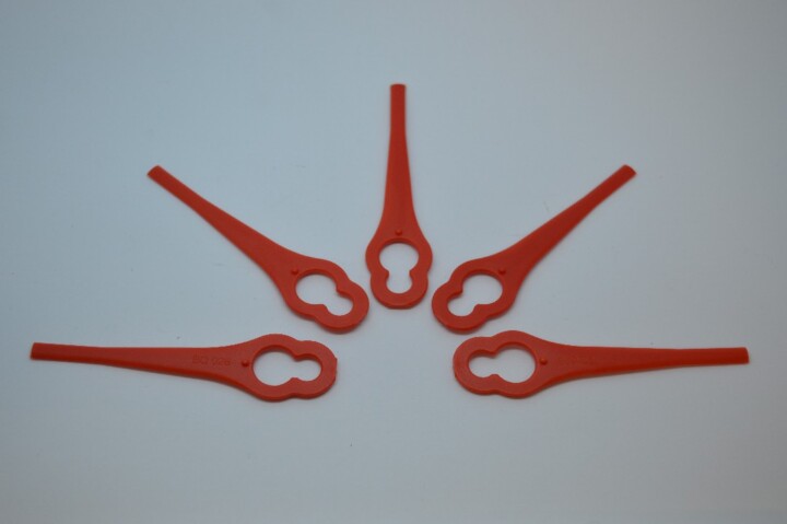 20 SOLENT TOOLS Plastic Mower Blades Compatible With OZITO PXCLTS018